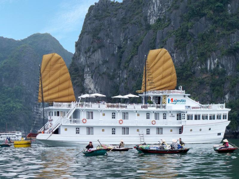 Majestic cruise  2 days 1 night ( overnight on the boat )